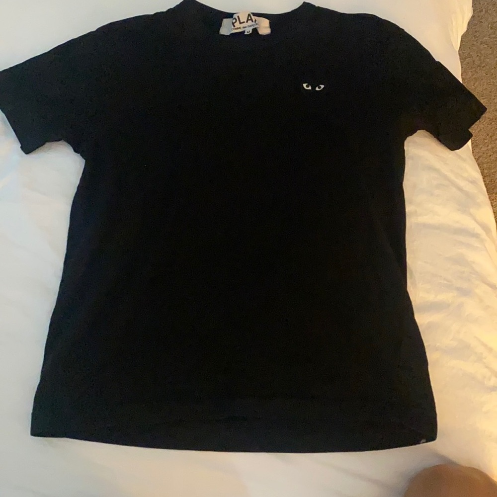Comme des Garcons PLAY black medium top